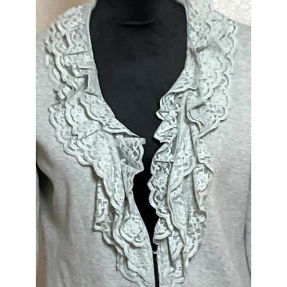 Liz Claiborne Ruffled Button Up Cardigan Sweater M Gray Romantic Boho Knit - Picture 2 of 8